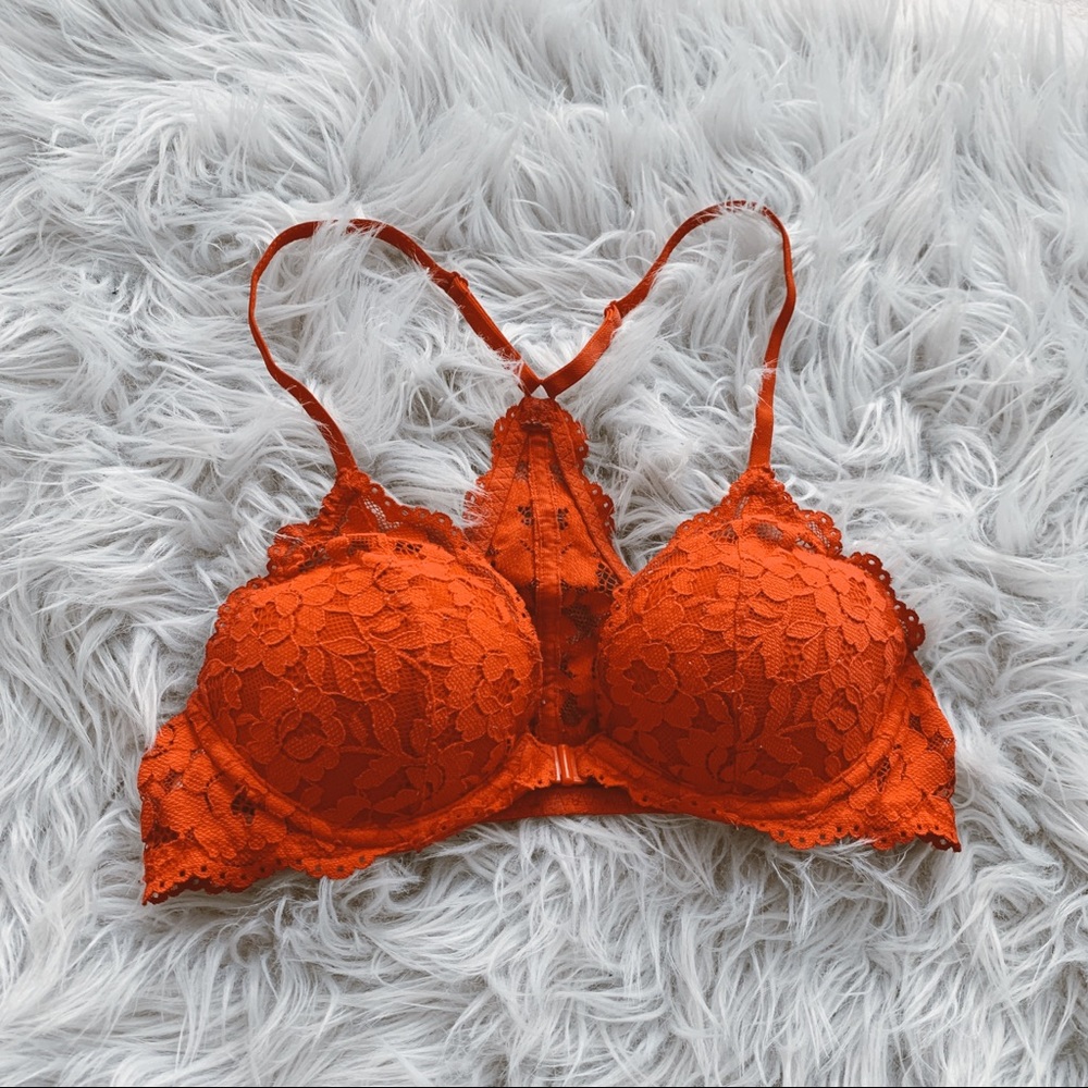 PINK Victoria’s Secret front clasp racerback bra